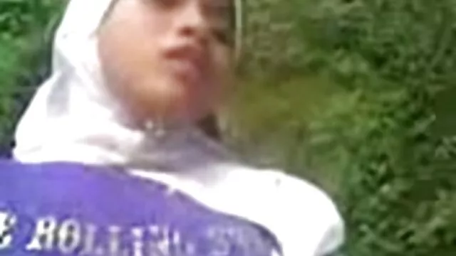 Cuntedeluxe esponjoso en la fiesta de Bukkake xxx sub latino