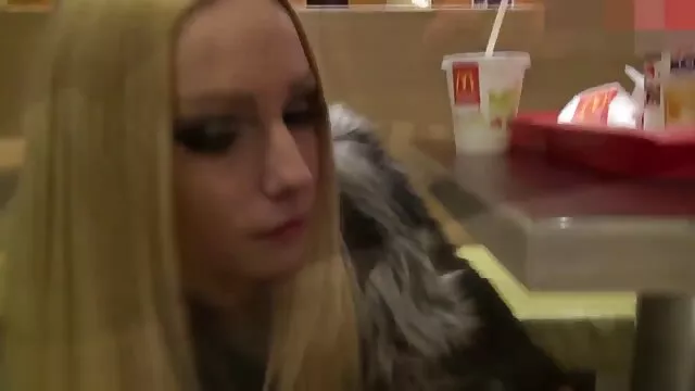 ella sabe como ponolatinas follar con un chico