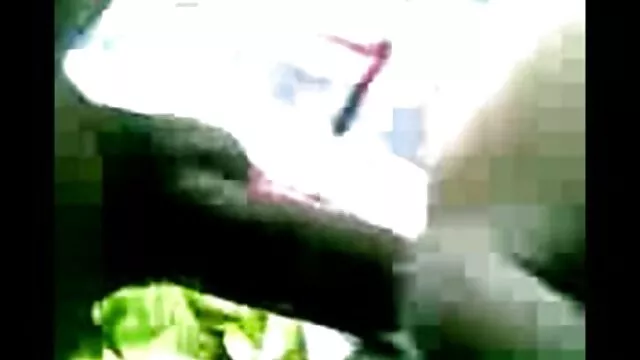 Chico besa los pies de la rubia y le folla el culo videos de sexo en español latino