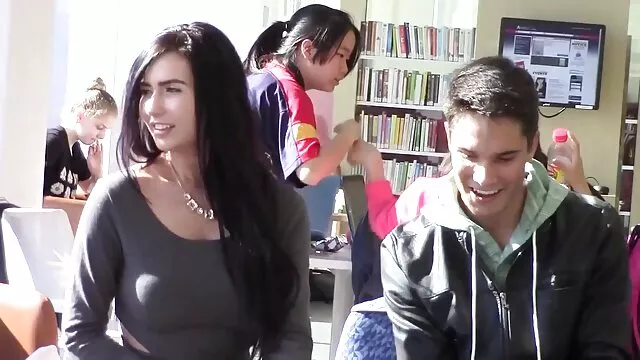 Nadia Hilton xxx sex latino follada duro