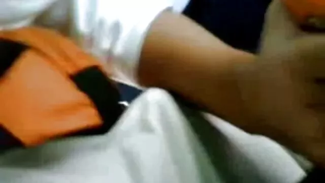 Fiesta de gangbang de videos pornográficos latinos tres chicas y diversión de chicas